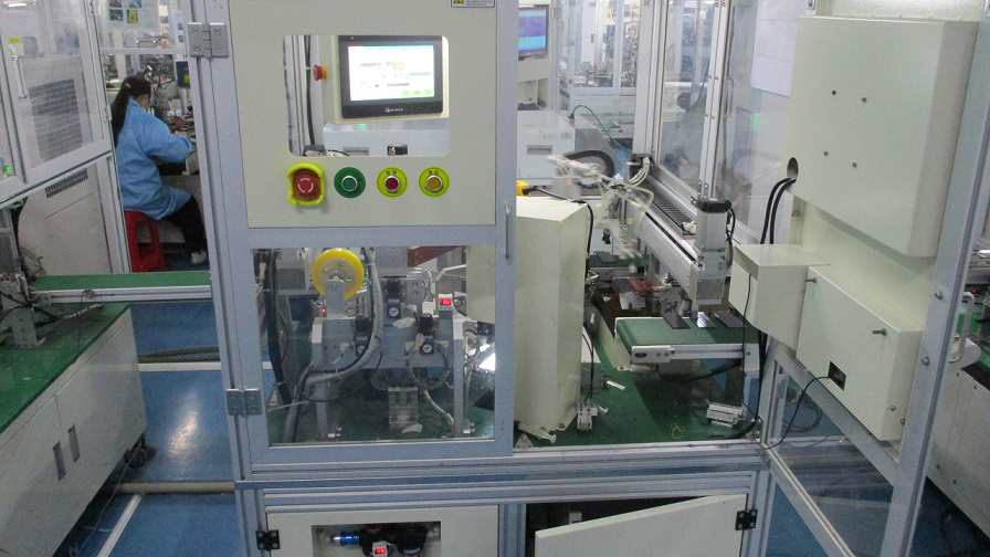 Film-Tearing-Machine